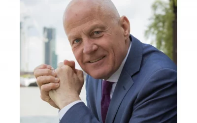 Lord Cashman speaks up in support of the Chelsea houseboat owners