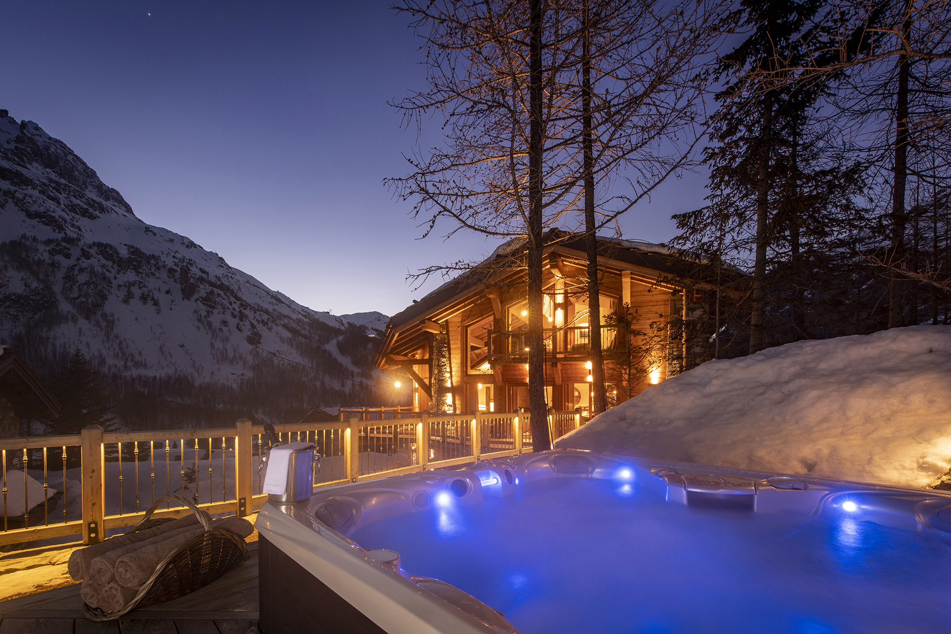 Hot tub - Machapuchare013Web
