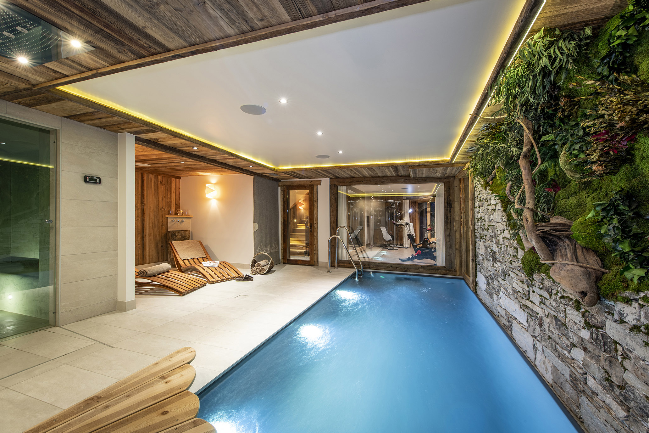 Swimming pool - Machapuchare030Web