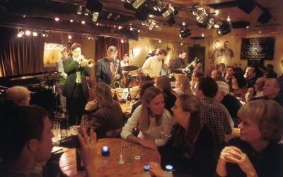 Live Musical Performances at the 606 Club