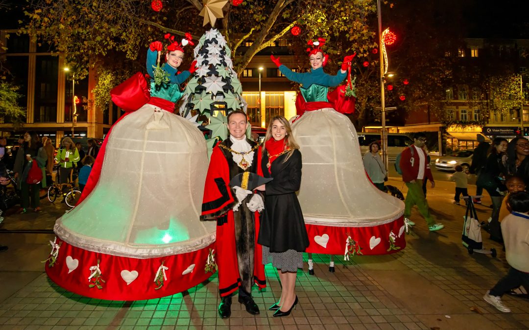 Kensington High Street lights up for Christmas