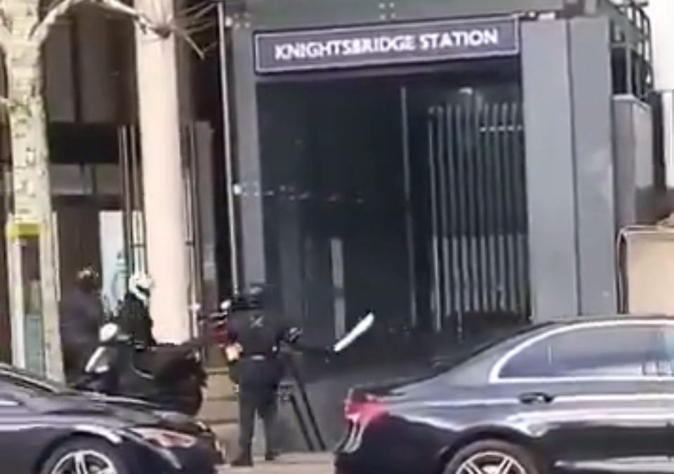 Morning machete raid on Knightsbridge Rolex store
