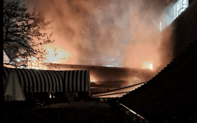 Blaze rips through The Roof Gardens club on High Street Kensington