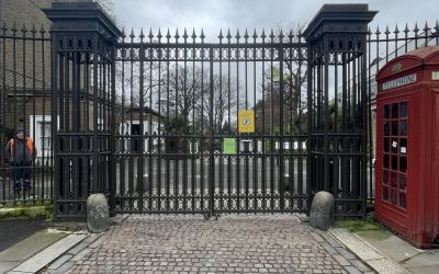 Gardeners find “dog toys and food covered in white powered” in Brompton Cemetery